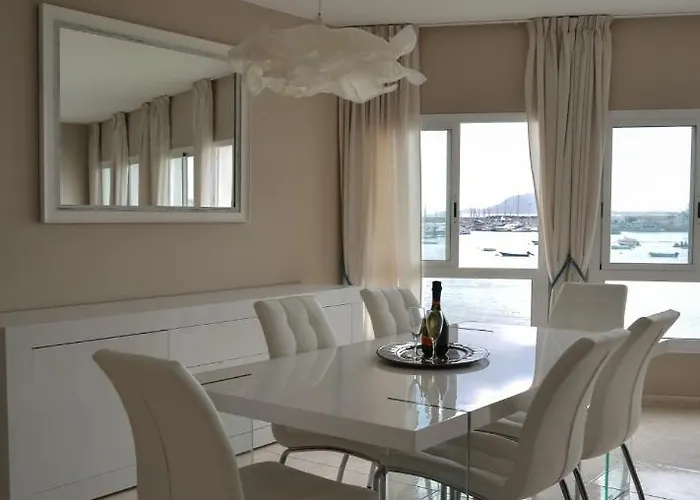 公寓 Rosa Dei Venti Sea View - 4 Persons - Wifi Free 科拉雷侯